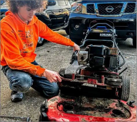 lawn mower repair technician